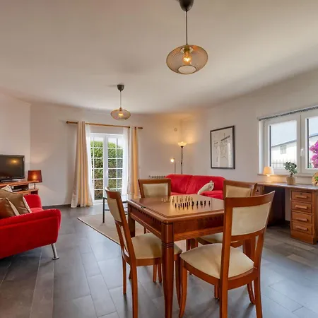 Casa Branca I Geraeumiger Rueckzugsort Fuer 12p By Interhome Tatil Evi *