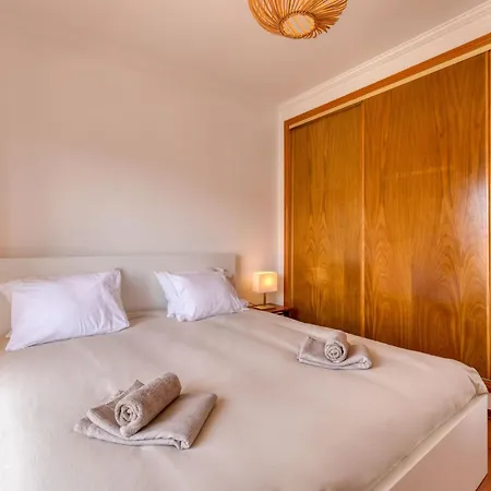 Casa Branca I Geraeumiger Rueckzugsort Fuer 12p By Interhome Σπίτι διακοπών