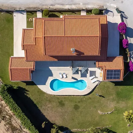 Casa Branca I Geraeumiger Rueckzugsort Fuer 12p By Interhome Tatil Evi Ribamar (Lourinha)