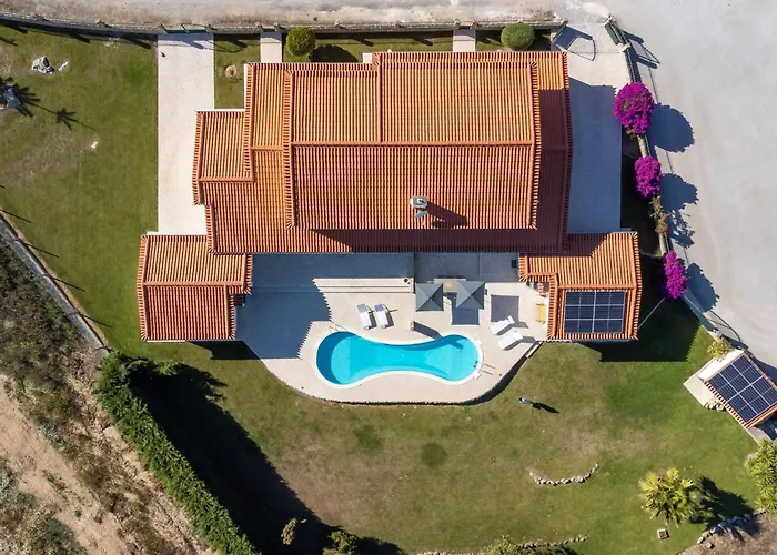 Casa Branca I Geraeumiger Rueckzugsort Fuer 12p By Interhome Prázdninový dům Ribamar (Lourinha)